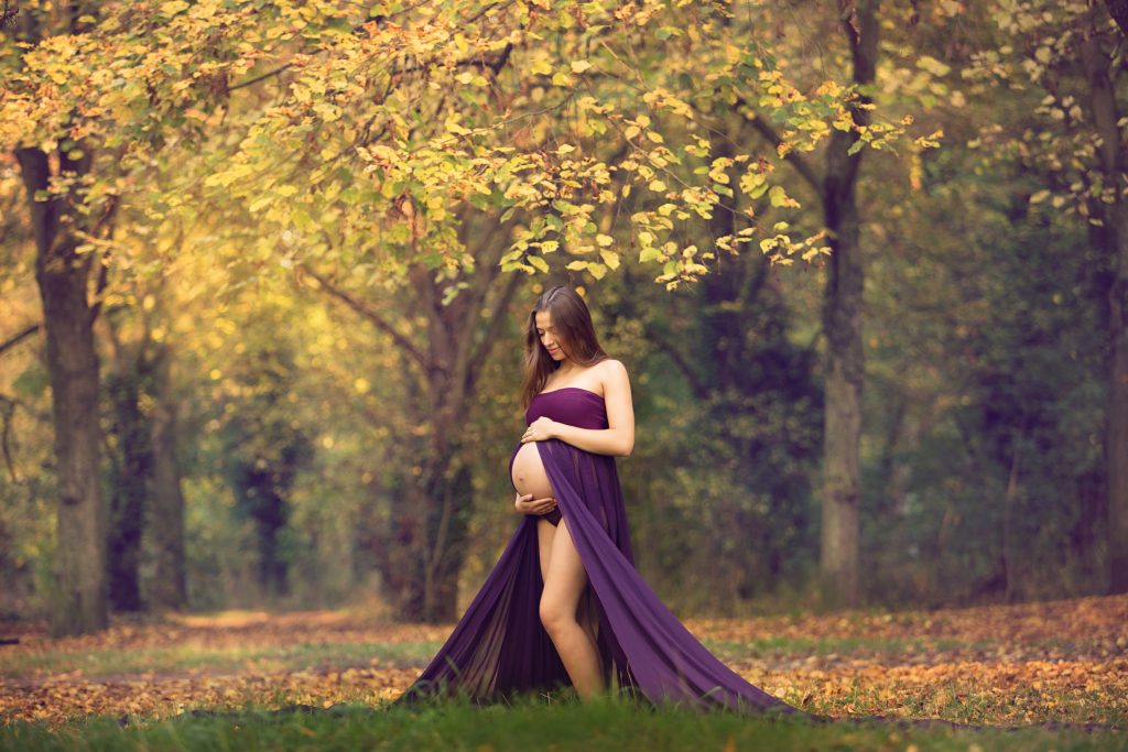 Séance femme enceinte en studio
